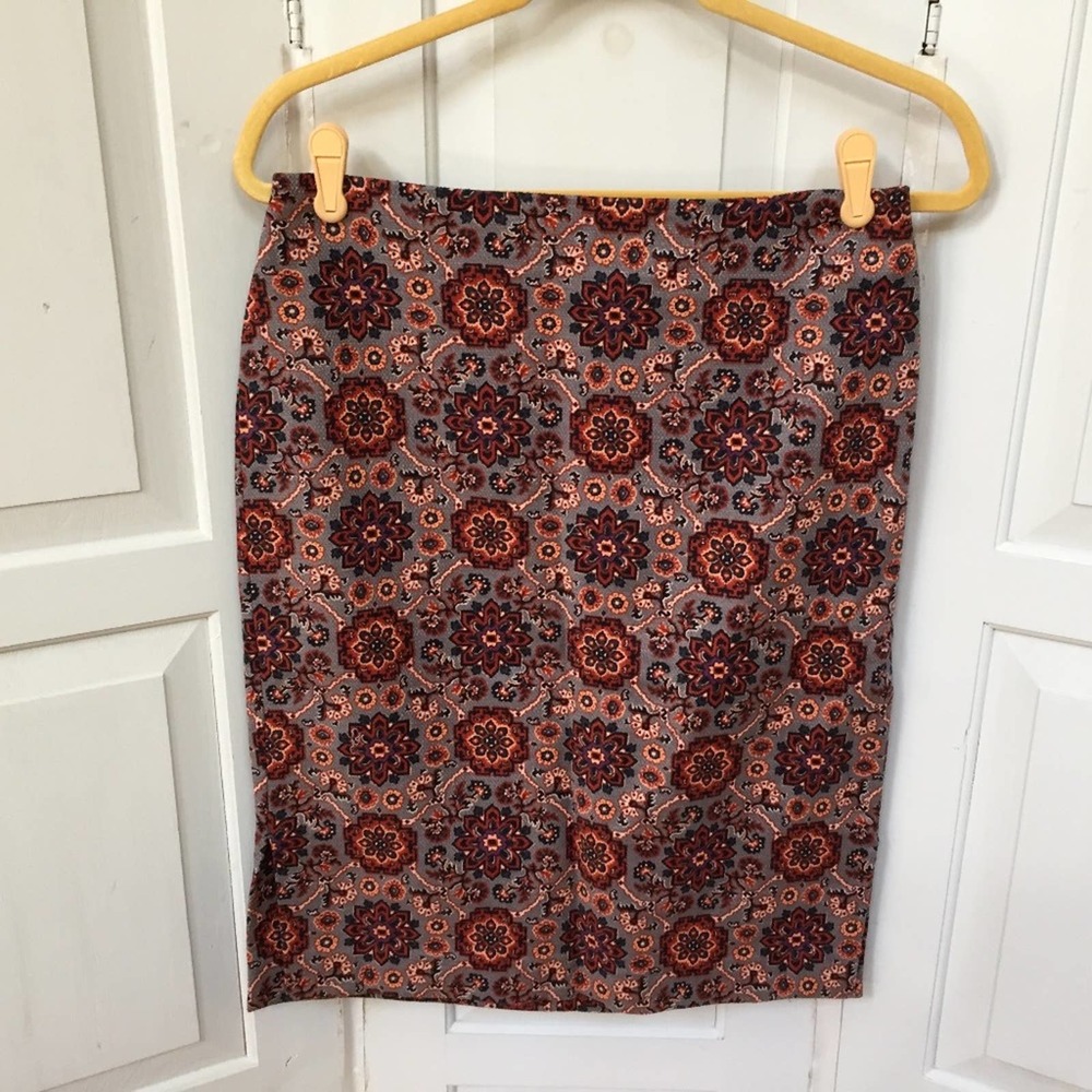 LOFT Floral Pencil Skirt